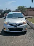 Toyota Vitz 1.3 FWD 5dr 2012 White - 1