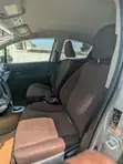 Toyota Vitz 1.3 FWD 5dr 2012 White - 5
