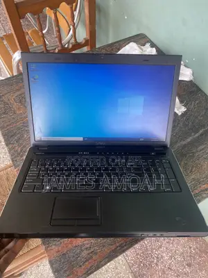 Dell Vostro 3700 Laptop - Intel Core i5, 2GB RAM, 250GB HDD