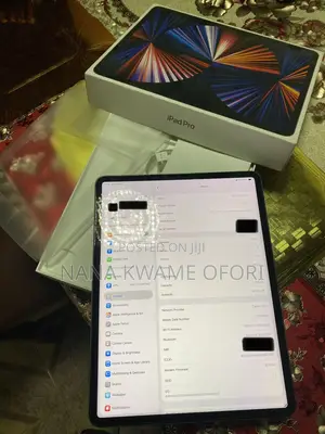 Apple iPad Pro 12.9 (2022) 256GB Gray