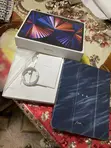 Apple iPad Pro 12.9 (2022) 256GB Gray - 5
