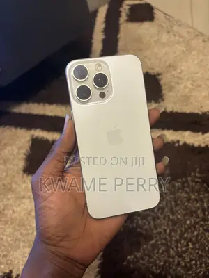 Apple iPhone 15 Pro Max 256GB White