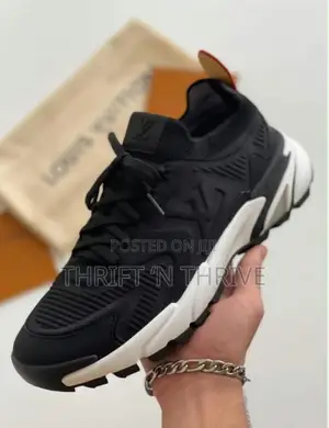 Louis Vuitton LV Tatic Knit Sneakers