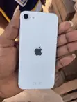 Apple iPhone SE (2022) 64GB White - Cracked Screen - 2