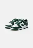 Nike Dunk Low Retro Sneakers - 2