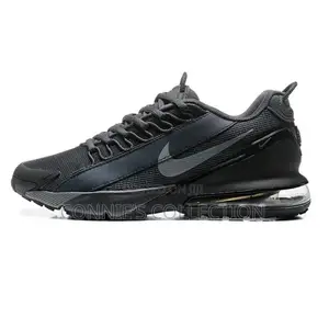 Nike Air Max Pulse Roam Sneakers