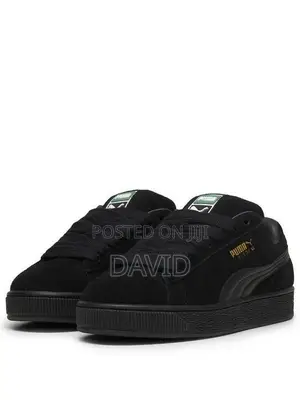 Puma Suede Classic Black Sneakers