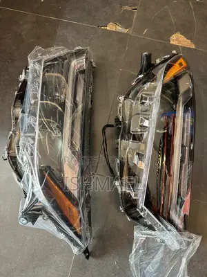 Toyota RAV4 Headlight (2022-2024)