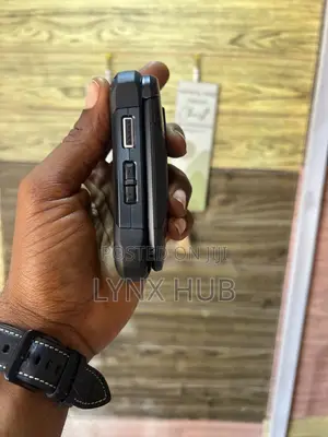 Kyocera Dura XE 8GB Black