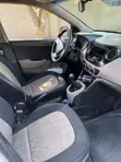 Hyundai i10 2018 White - 4