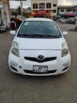 Toyota Vitz 2009 - Off White - 4