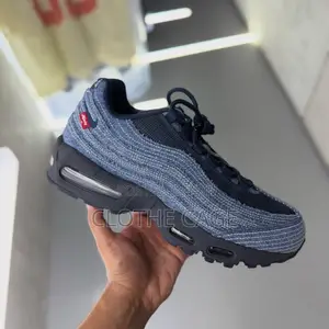 Levi's x Nike Air Max 95 OG "Obsidian" Sneakers
