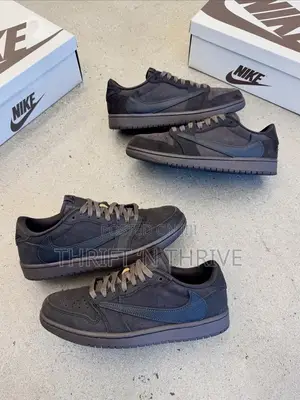 Air Jordan 1 Retro Low OG SP Travis Scott Velvet Brown