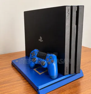 PlayStation 4 Pro - Used